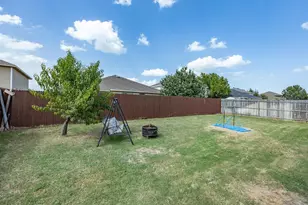 315 Preakness Ln, Ponder, TX 76259 - Photo 32