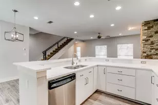 3824 Brown St, Dallas, TX 75219 - Photo 8