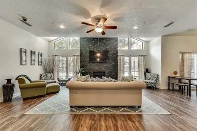 8081 Marvin D. Love Freeway #1221, Dallas, TX 75237 - Photo 22