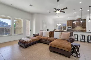 12374 Flowering Dr, Frisco, TX 75035 - Photo 8