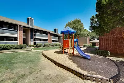 8081 Marvin D. Love Freeway #0411, Dallas, TX 75237 - Photo 22