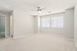 2811 Stonehurst Dr, Grapevine, TX 76051 - Photo 16