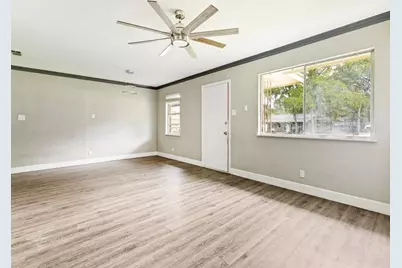 325 Walnut Avenue, Azle, TX 76020 - Photo 6