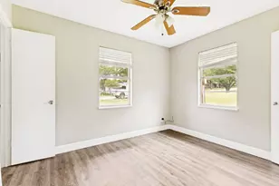 325 Walnut Ave, Azle, TX 76020 - Photo 10