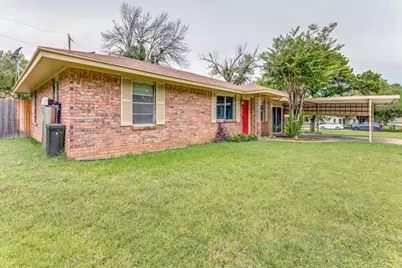 325 Walnut Avenue, Azle, TX 76020 - Photo 4