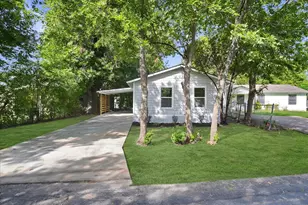 116 Opal St, Waxahachie, TX 75165 - Photo 4