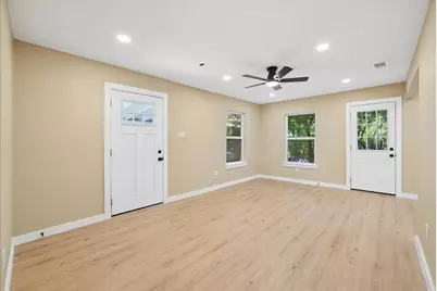 116 Opal Street, Waxahachie, TX 75165 - Photo 8