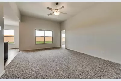 254 Shaw Creek Boulevard, Ferris, TX 75125 - Photo 2