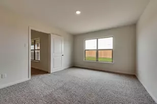254 Shaw Creek Blvd, Ferris, TX 75125 - Photo 6