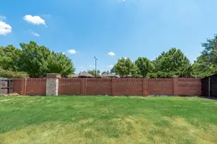 2517 Indian Hills Dr, Little Elm, TX 75068 - Photo 20