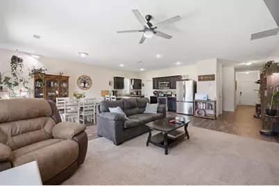405 Willow Creek Drive, Glenn Heights, TX 75154 - Photo 8
