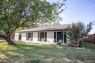 2103 Cedarcrest Drive, Carrollton, TX 75007 - Photo 40