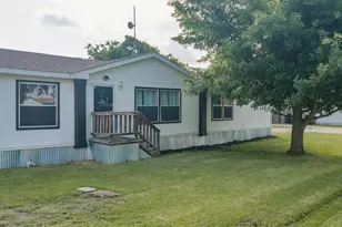 106 Hemphill St, Avalon, TX 76623 - Photo 2