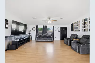 106 Hemphill Street, Avalon, TX 76623 - Photo 4