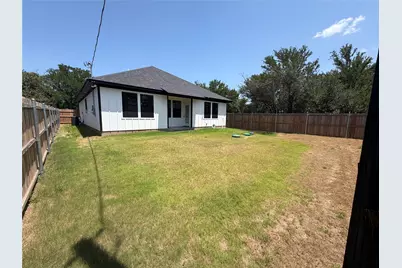 3025 Red Oak Drive, Granbury, TX 76048 - Photo 28