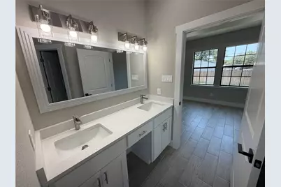 3025 Red Oak Drive, Granbury, TX 76048 - Photo 10