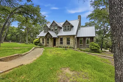 1100 Crazy Horse Trail, Burleson, TX 76028 - Photo 2