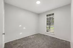 3104 Mulholland Rd, Corinth, TX 76210 - Photo 10