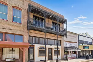 118 W Grand St, Whitewright, TX 75491 - Photo 1