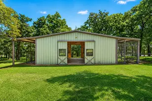 3012 County Rd 919, Burleson, TX 76028 - Photo 24