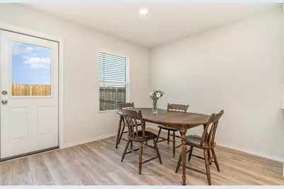 504 S Hopson Street, Van Alstyne, TX 75495 - Photo 8
