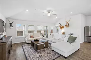 8924 Flying Eagle Ln, Fort Worth, TX 76131 - Photo 8