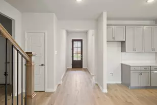 404 Brooklawn Ave, Little Elm, TX 75068 - Photo 4