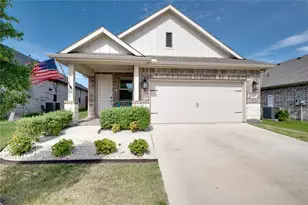 3703 Clover Leaf Ln, Sherman, TX 75092 - Photo 1