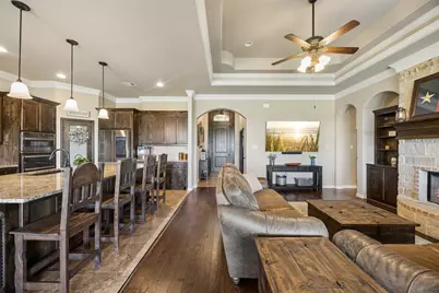 135 Stanford Lane, Springtown, TX 76082 - Photo 6
