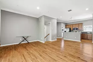 3111 Cedarplaza Ln, Dallas, TX 75235 - Photo 8