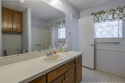 301 Vinyard Drive, Waxahachie, TX 75167 - Photo 14