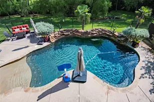 1108 Hudson Dr, Mansfield, TX 76063 - Photo 2
