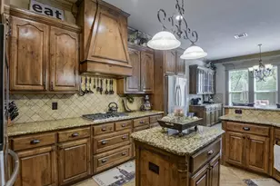 1108 Hudson Dr, Mansfield, TX 76063 - Photo 6
