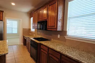 1902 Smoke Tree Trail, Garland, TX 75040 - Photo 10