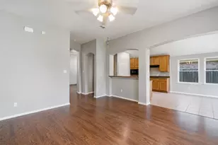 2606 Dogwood Trail, Mansfield, TX 76063 - Photo 6