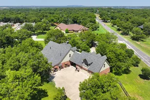 9001 Sawgrass Ct, Granbury, TX 76049 - Photo 38
