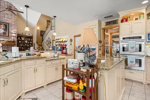 9001 Sawgrass Ct, Granbury, TX 76049 - Photo 8