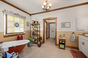 9001 Sawgrass Ct, Granbury, TX 76049 - Photo 22