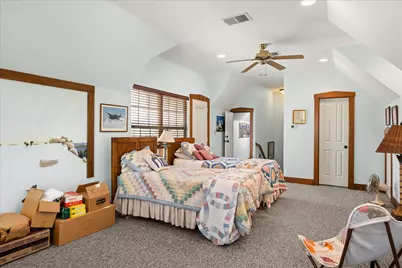 9001 Sawgrass Court, Granbury, TX 76049 - Photo 32