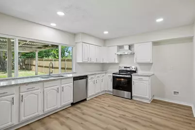 7108 Baird Drive, Fort Worth, TX 76134 - Photo 4