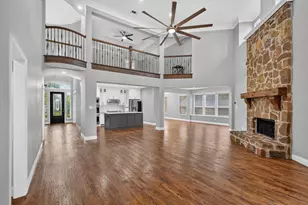 4209 Pinecreek Dr, Rowlett, TX 75088 - Photo 6