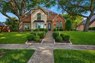 4209 Pinecreek Dr, Rowlett, TX 75088 - Photo 1