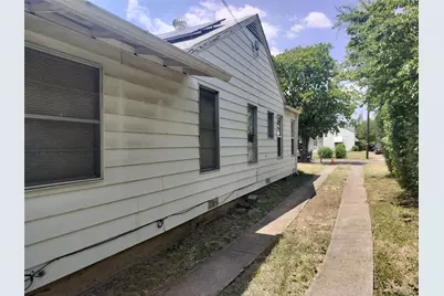 4726 Cowan Avenue, Dallas, TX 75209 - Photo 2