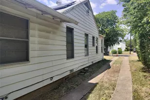 4726 Cowan Ave, Dallas, TX 75209 - Photo 2