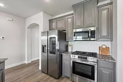 10705 Stanhope Drive, Fort Worth, TX 76036 - Photo 14