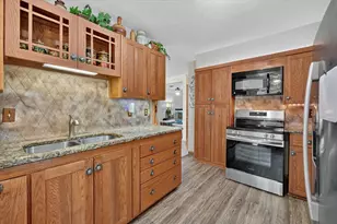 1800 Pecan Park Dr, Arlington, TX 76012 - Photo 14