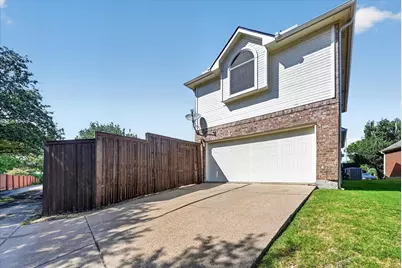 400 Breakers Point Court, Irving, TX 75063 - Photo 26