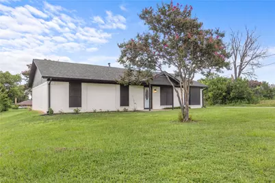 1939 E Texas Street, Denison, TX 75021 - Photo 2