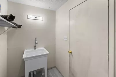 1939 E Texas Street, Denison, TX 75021 - Photo 22