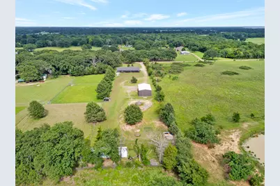 923 County Road 2415, Honey Grove, TX 75446 - Photo 38